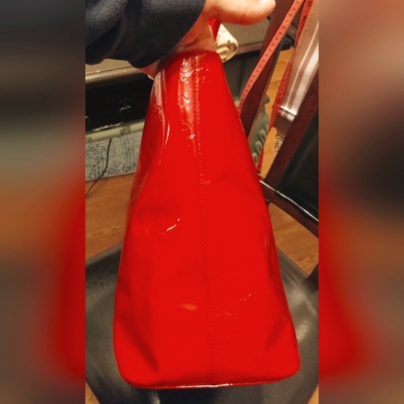 MCM Limited Edition Tote Red Great Pre-loved Condition - Picture 6 of 12